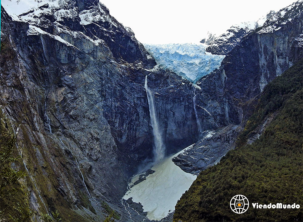 CATARATAS Y CASCADAS DE CHILE. Los mejores saltos de agua del Caribe visitados por ViendoMundo CATARATAS Y CASCADAS DE CHILE. Los mejores saltos de agua del país visitados por ViendoMundo