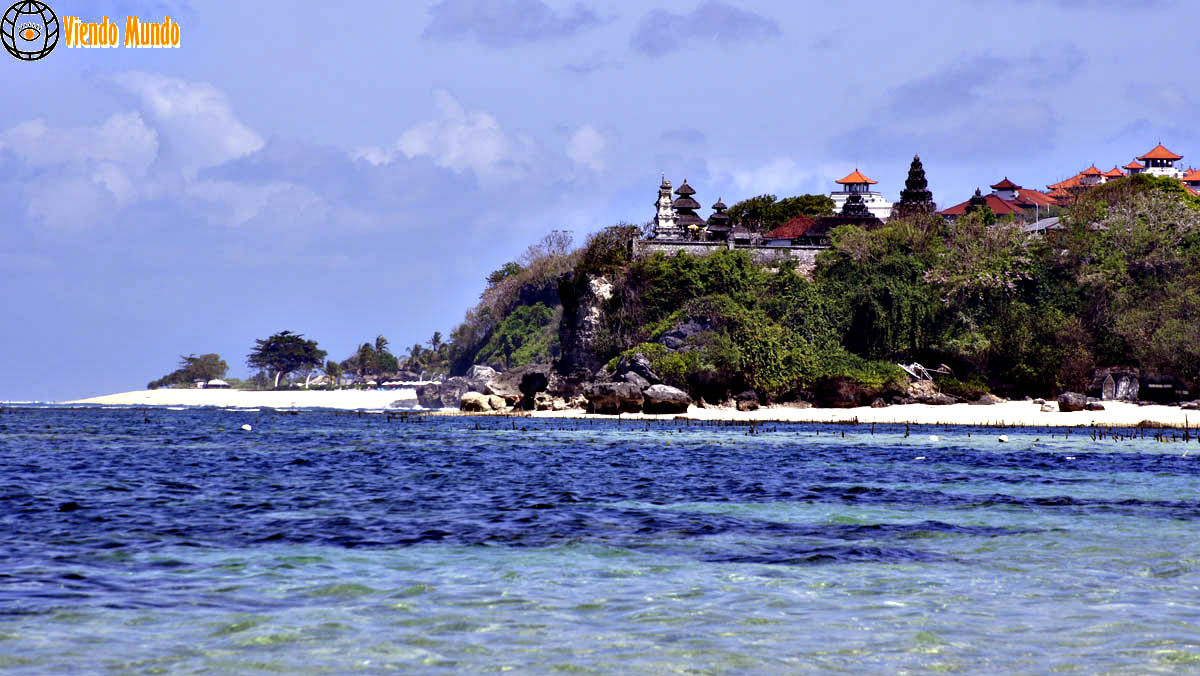 PLAYAS DE INDONESIA. Las mejores playas del país visitadas por ViendoMundo PLAYAS DE INDONESIA. Las mejores playas del país visitadas por ViendoMundo