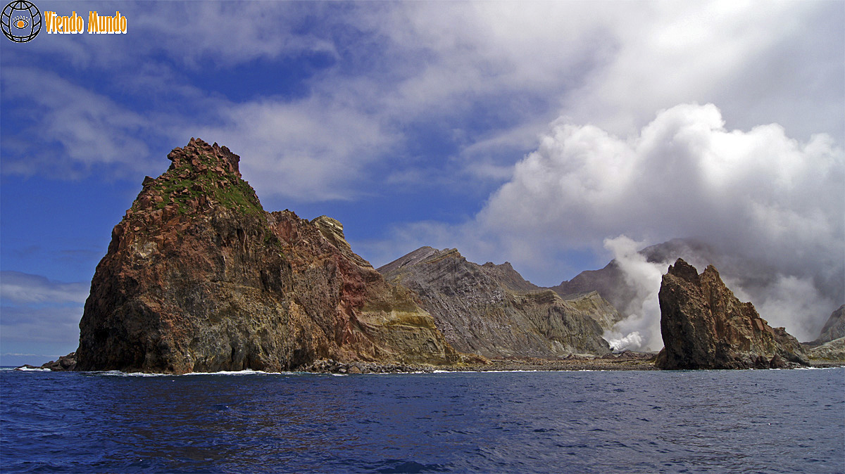 VOLCANES: Campos volcánicos y cráteres en Nueva Zelanda visitados por ViendoMundo. VOLCANES: Campos volcánicos y cráteres en Nueva Zelanda visitados por ViendoMundo.